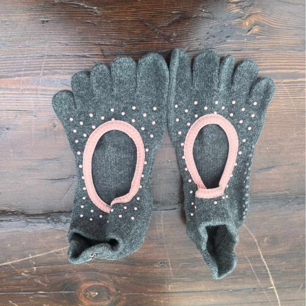 ToeSox size 7